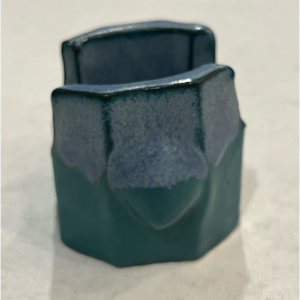 Handmade style blue and turquoise pottery shell spoon rest. Totally beachy!